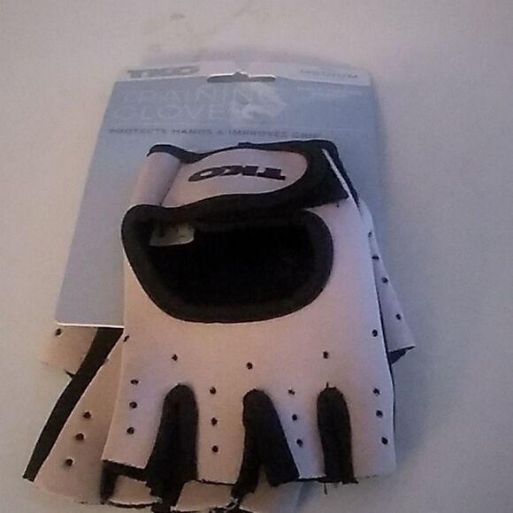 TK0 Training Gloves - Picture 1 of 8